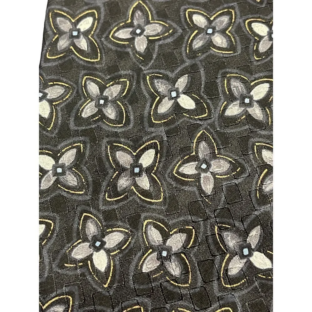Ermenegildo Zegna Floral Pattern Silk Tie‎ Elegant Gray Business Accessory Z-115